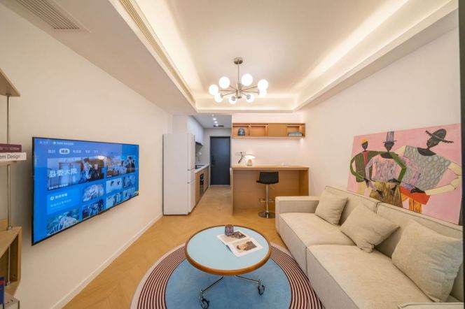  Newly renovated 1br Nr Jiashan road line 9/12