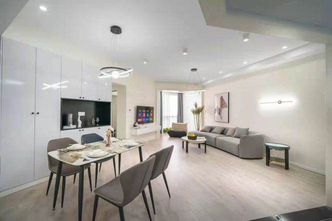 Quality 2br 2bt high-rise nr Xujiahui CBD   Line 1/4/9/11  