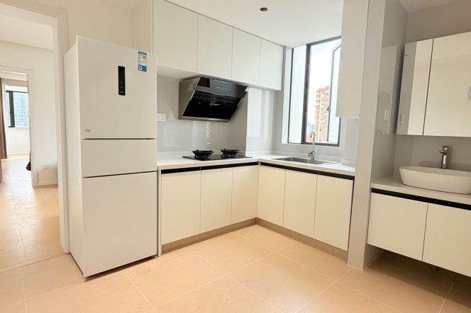  newly renovated 1br Nr xujiahui M1/9/11