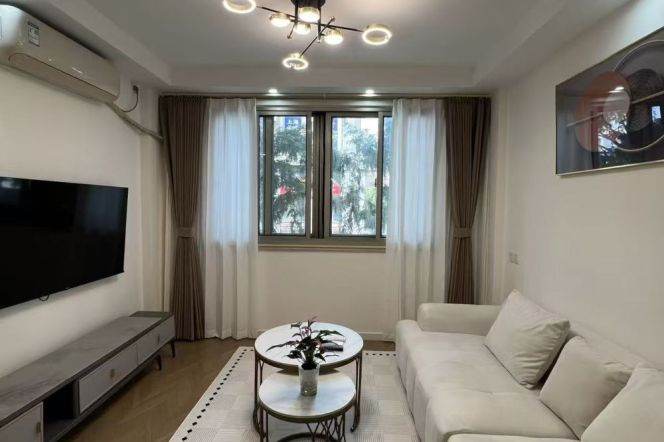  1 br near L10/L11 jiaotong uni station