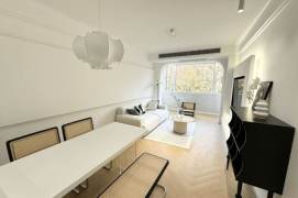 West Yan'An rd station one bedroom