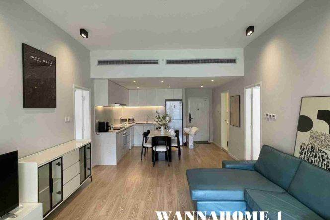 Spacious&Modern 2Bdrs 2Baths Apt+Large Balcony+L2/11 Jiang Su Rd Metro+Great Compound 