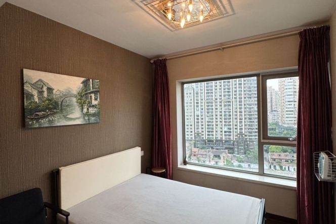 Jing'an 8Park cozy 2Br2Bt wt free club,Pets allowed