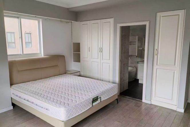 150 sqm SUPER big terrace 3br @iapm,L1/10/12 South Shannxi Road St.