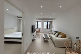 Spacious&Bright 1Bdr 1Bath Apt+L1+10+12 South Shaanxi Rd+Walk-in Closet+80Sqm+Quiet
