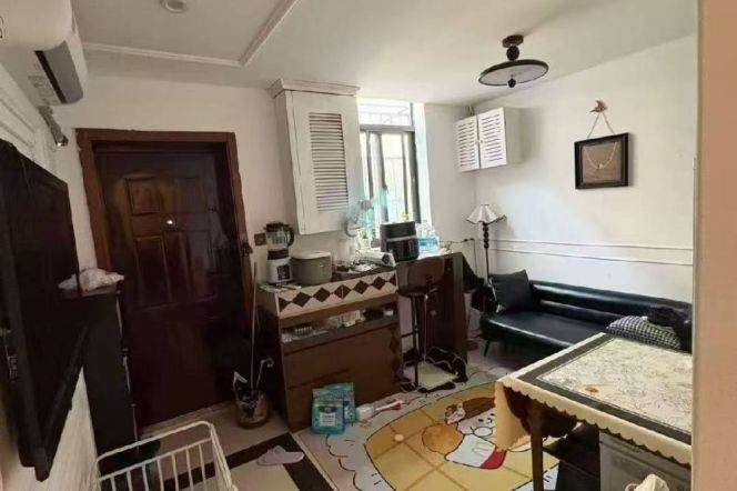 Detached House 2br/2bt close to Jing'an Temple