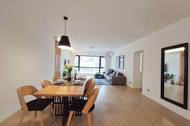 Julu rd grand Plaza 160 sqm 3 br stylish Apt &floor heating for 24K