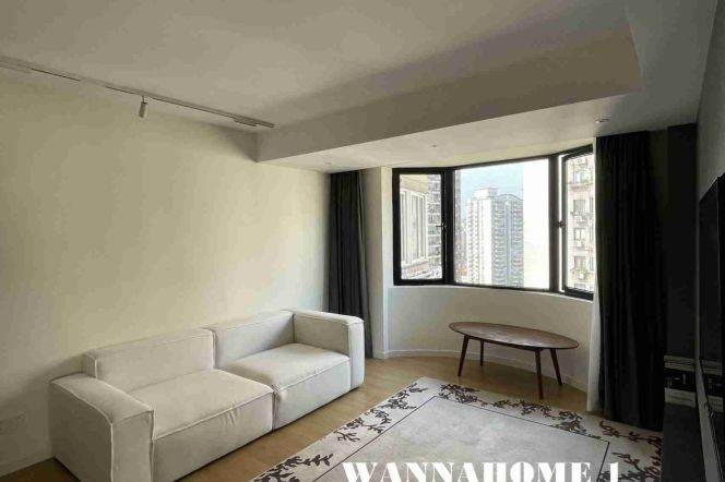 Modern&Spacious&Bright 2Bdrs 2Baths Apt+L14 Wu Ding Rd Metro+Jing An Temple CBD