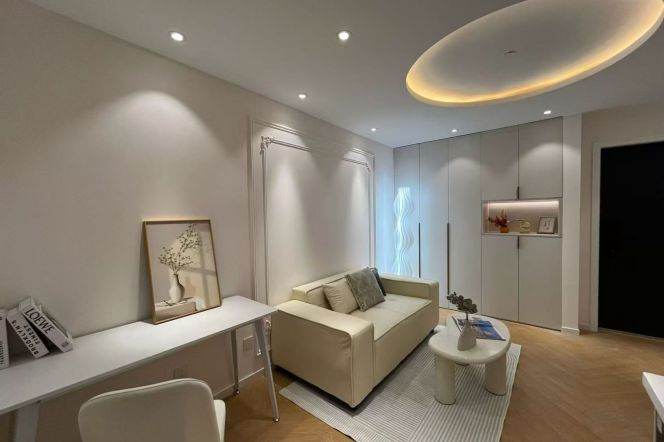 West Nanjing High-Rise 1BR by 66 Plazza