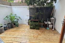 Big yard 1Br/1Lr/1Bt apt nr Jiaotong university,M10/11