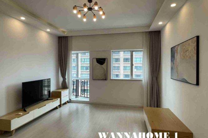 Spacious&Modern&High-rise 2Bdrs 2Baths Apt+L2/11 Jiang Su Rd+Great Compound