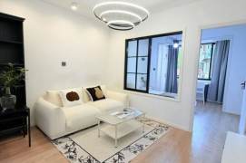 zhongshan park station one bedroom