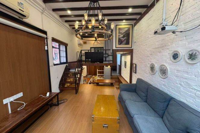 Nice yard 1Br/1Lr/1Bt apt nr South shanxi rd,M1/10/12