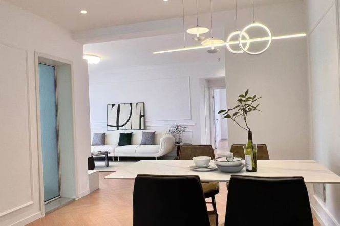Zhongshan park charming 3-bedroom 2bt good compound with 18.5k