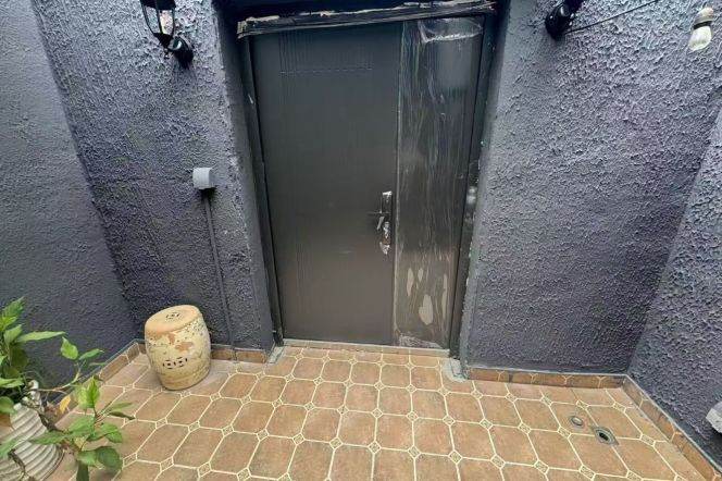 Nice yard 1Br/1Lr/1Bt apt nr South shanxi rd,M1/10/12