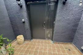 Nice yard 1Br/1Lr/1Bt apt nr South shanxi rd,M1/10/12