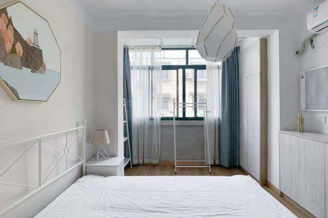 1 br near L2/L3/L4 zhongshan park station