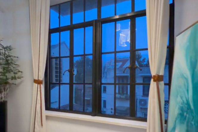 Comfortable n spacious 2BR duplex lane-house near iapm 