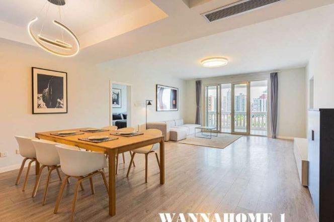 Spacious&Modern 3Bdrs 2Baths Apt+Large Open Balcony +Top Compound