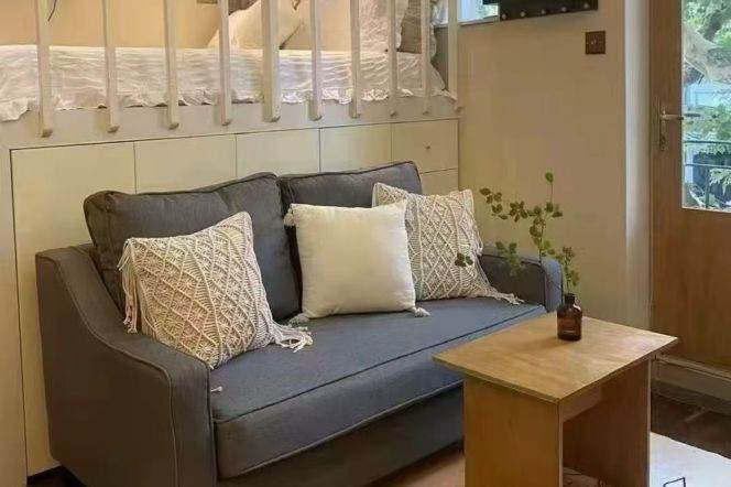 Cozy 1BR APT  Balcony Yongjia Rd &Jiashan Rd 5.3k