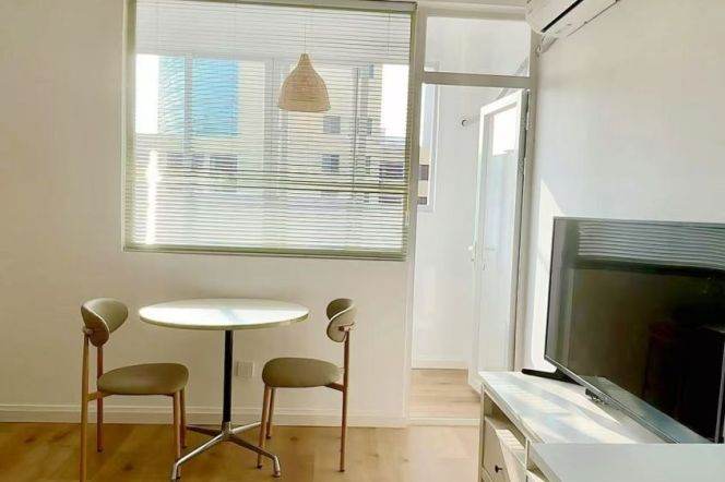 1 br near L7/L9 zhaojiabang rd station