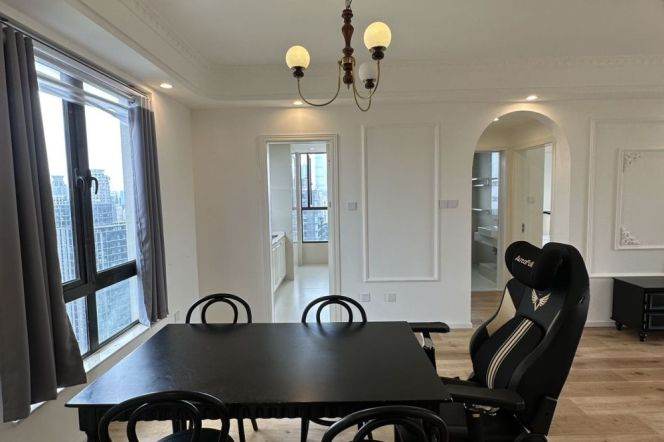 Sub Top Apt with excellent view in Xintiandi circle