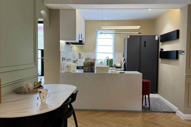 Modern decoration 2brs with floor heating in central Xuhui 