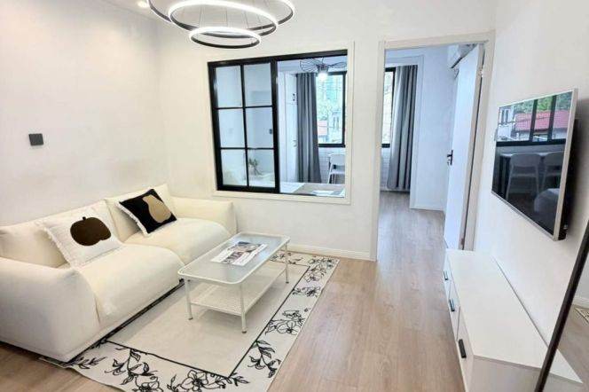 1BR Apartment near Zhongshan Park