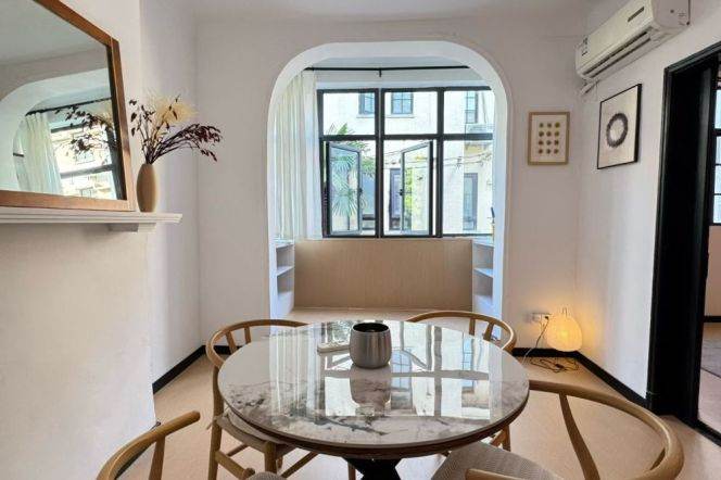 Changshu Rd,wuyuan rd cozy&bright 1Br