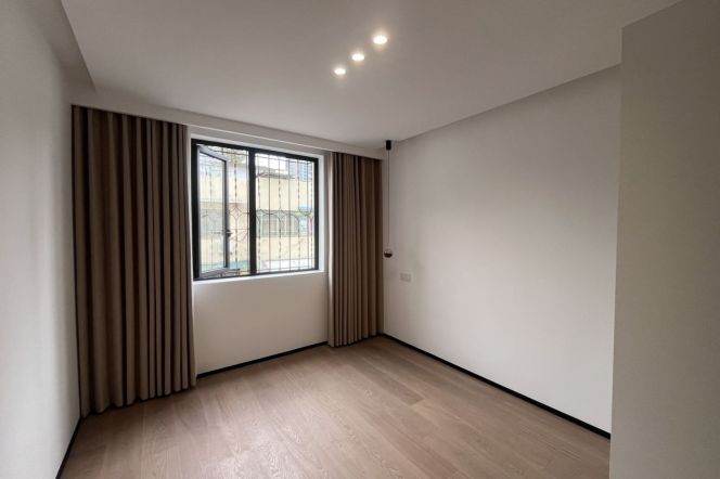 Xuhui core, Changshu rd., Newly renovated, L1/7/10