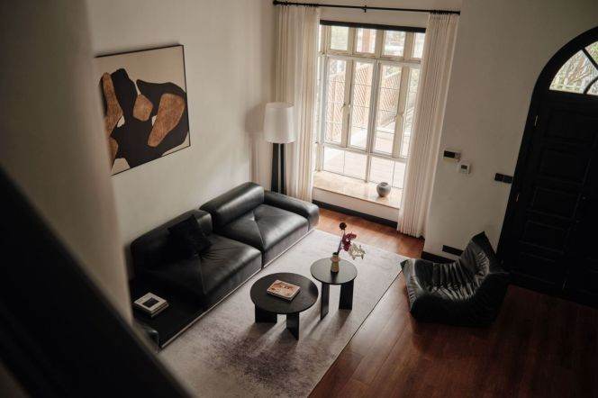 4BR Apartment in Hongqiao CBD with Private Garden
