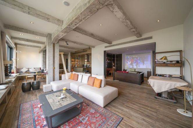 Modern decoration 2brs with balcony and floor heating beside Su zhou river 