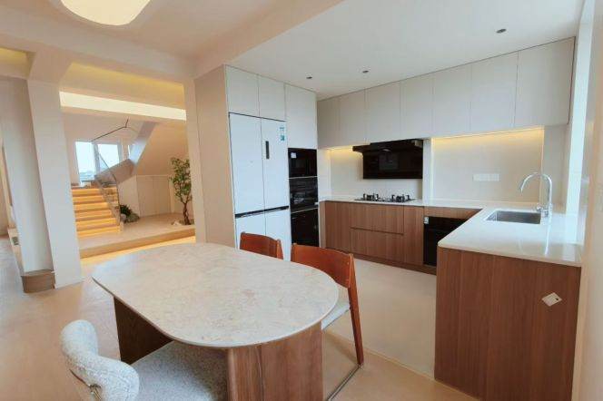 4BR Apartments at Hongqiao Huayuan