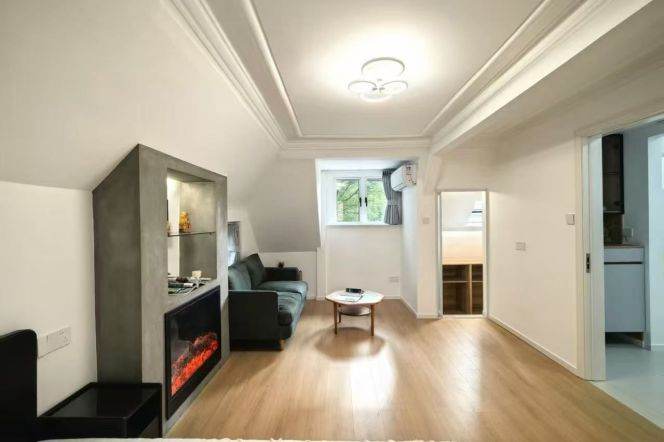 1 br near L2/L7/L14 jing'an temple station