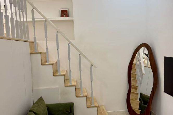 2BR Apartment in Classic Jing'an