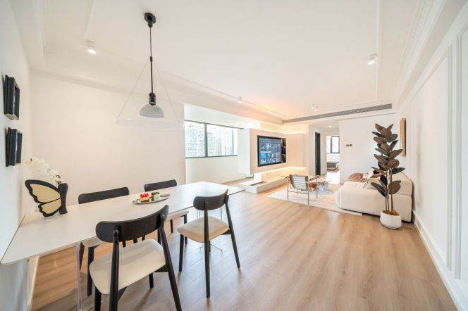 Modern decoration 2brs with floor heating and balcony nearby  beautiful Su zhou river