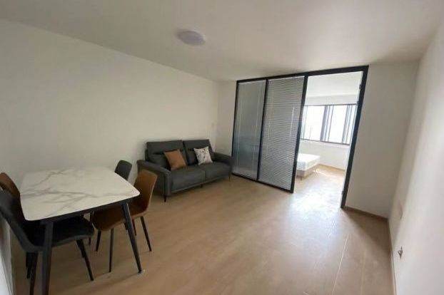 High-Floor 1BR Apartments at Kaixuan Haoting