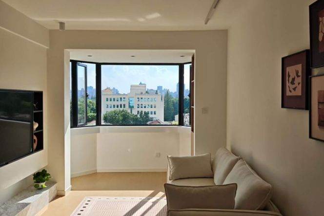 1BR Apartment at Wuzhong Building