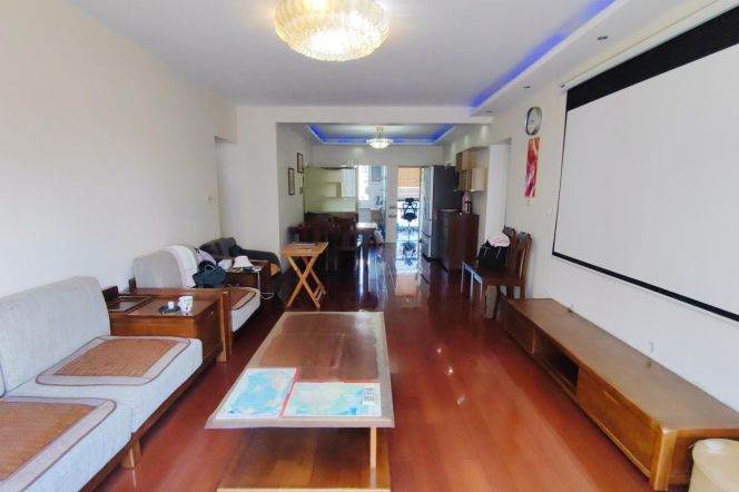 3BR Apartment near Kangqiao  Metro