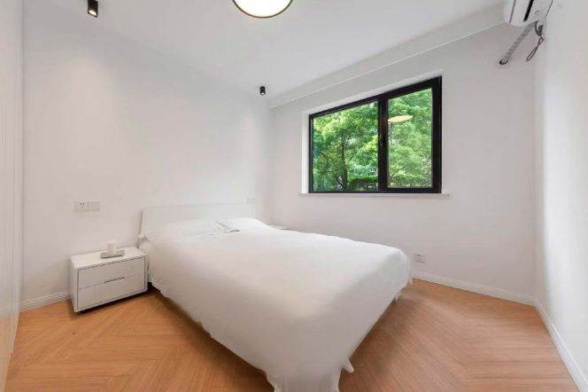 3BR Apartment in Jing'an