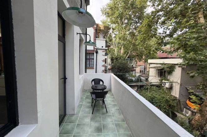 Historic 1BR Apartment at Yongjia New Village
