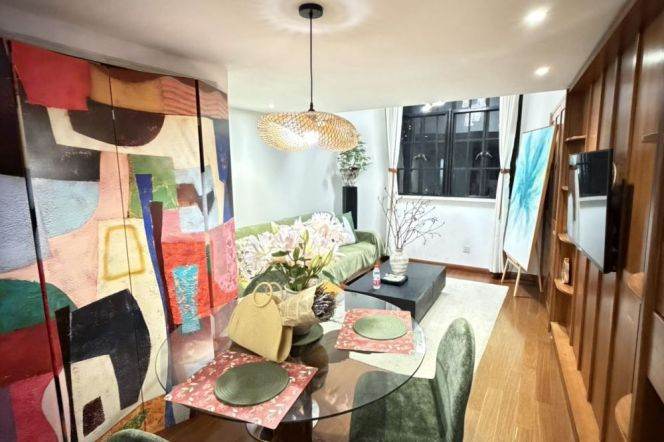 2BR Apartment in Old Xuhui