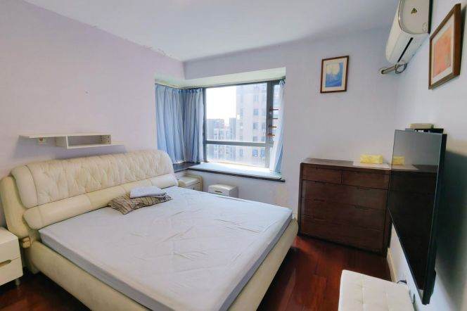 3BR Apartment near Kangqiao  Metro