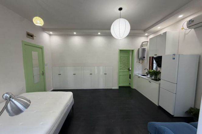 Historic 1BR Apartment at Yongjia New Village