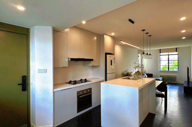 2BR Apartment in Old Xuhui