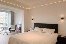 High-Floor 2BR Apartment near Zhongshan Park