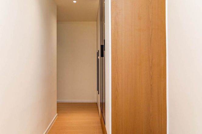 High-Floor 3BR Apartment near Dapuqiao Metro