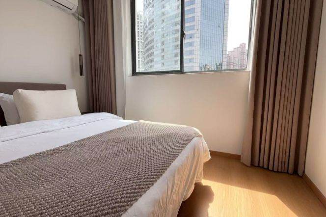 1BR Apartment near Caoyang Road Metro