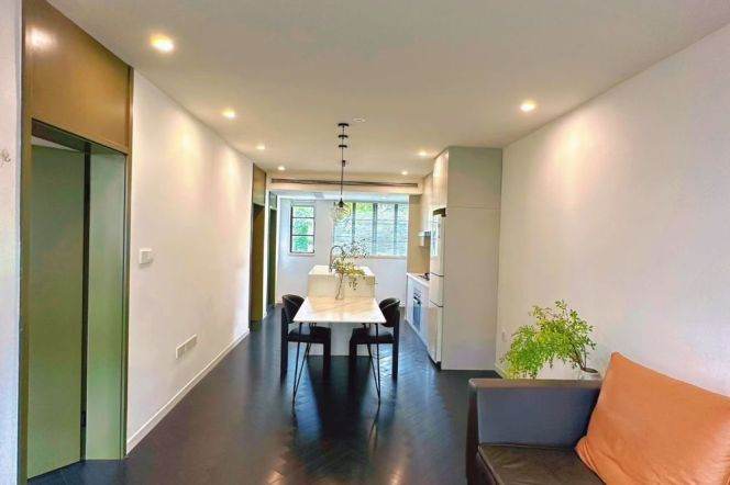 2BR Apartment in Old Xuhui