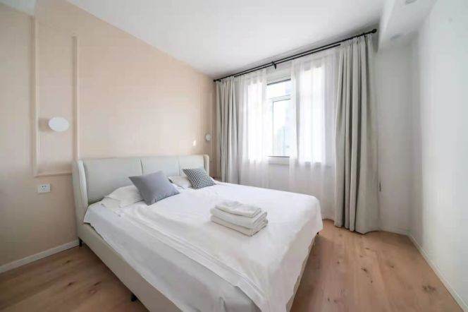 High-Floor 3BR Apartment near Madang Rd Metro